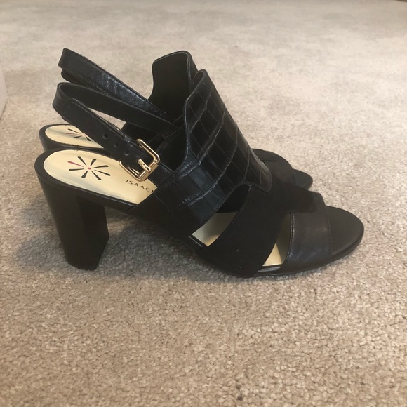 Isaac Mizrahi Sandals - Picture 3 of 8